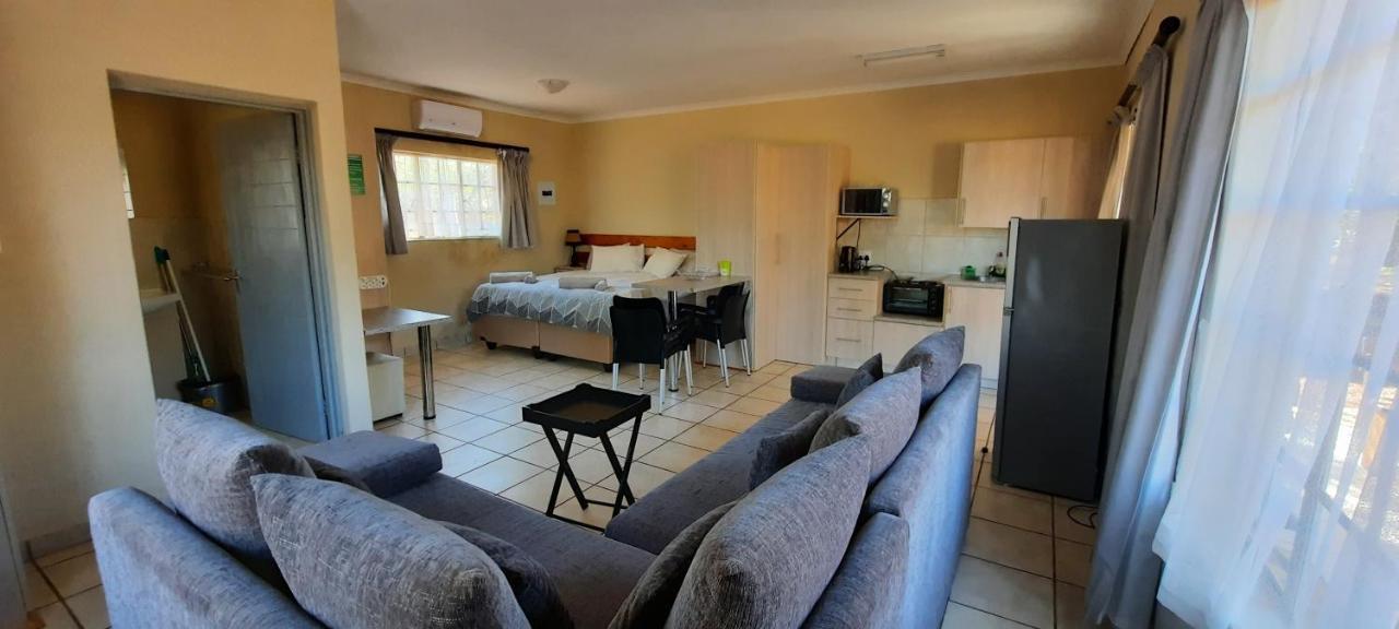 462 Bosbok Chalets Marloth Park Exterior photo